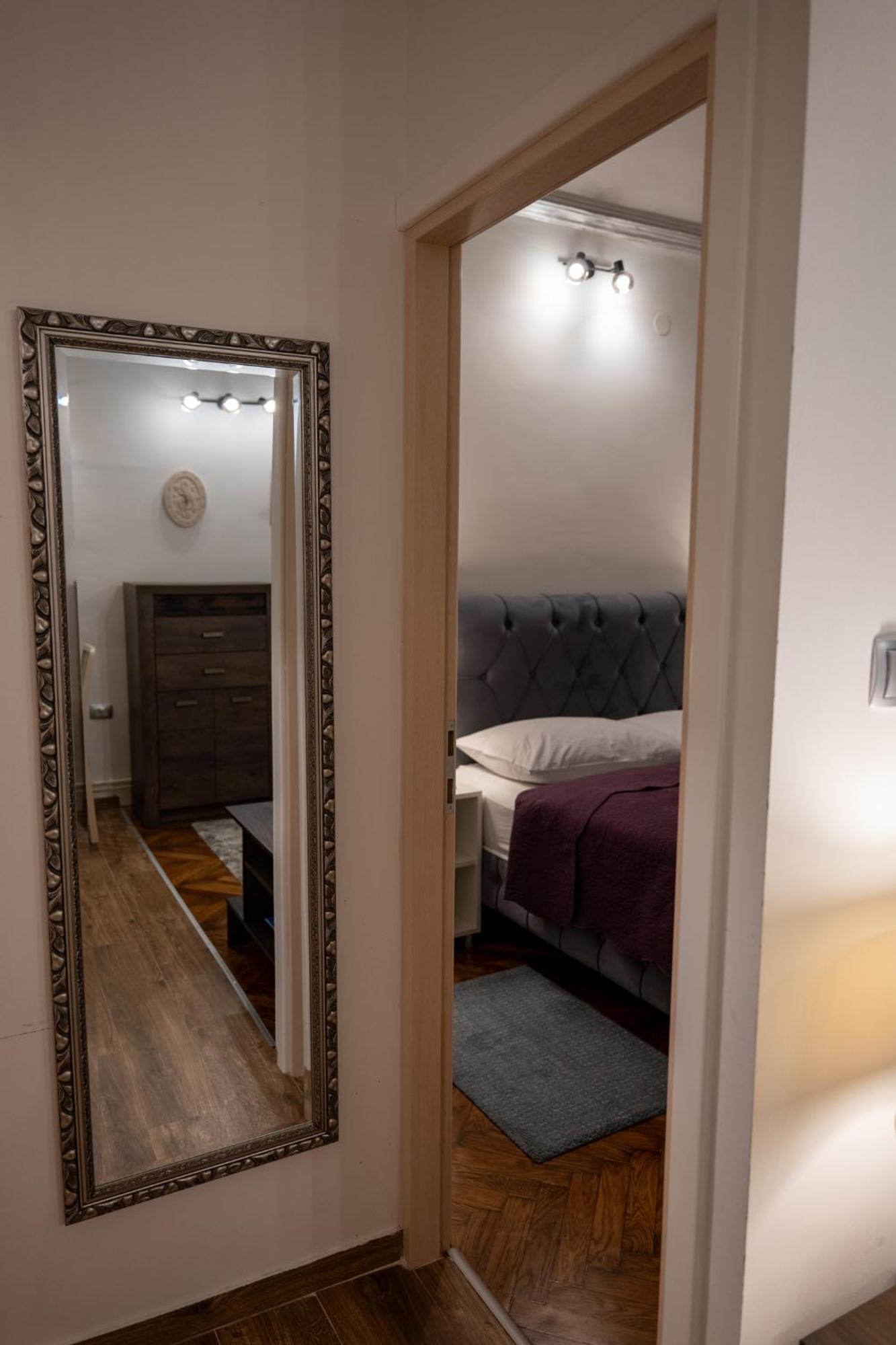 Little Vienna Silver Apartment Varazdin Ngoại thất bức ảnh
